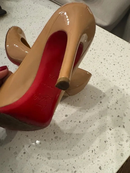 Christian Louboutin Nude Patent Leather Pumps with Red Soles - Picture 6 of 7